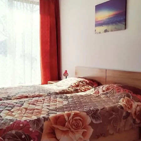 Big Apartment Near The Sea + Kitchen, Wifi &Ac Daire *